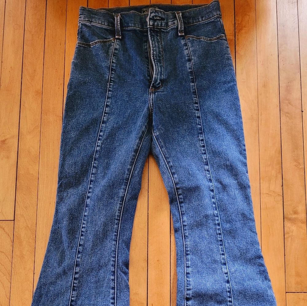 Abercrombie &Fitch seamed flare jeans